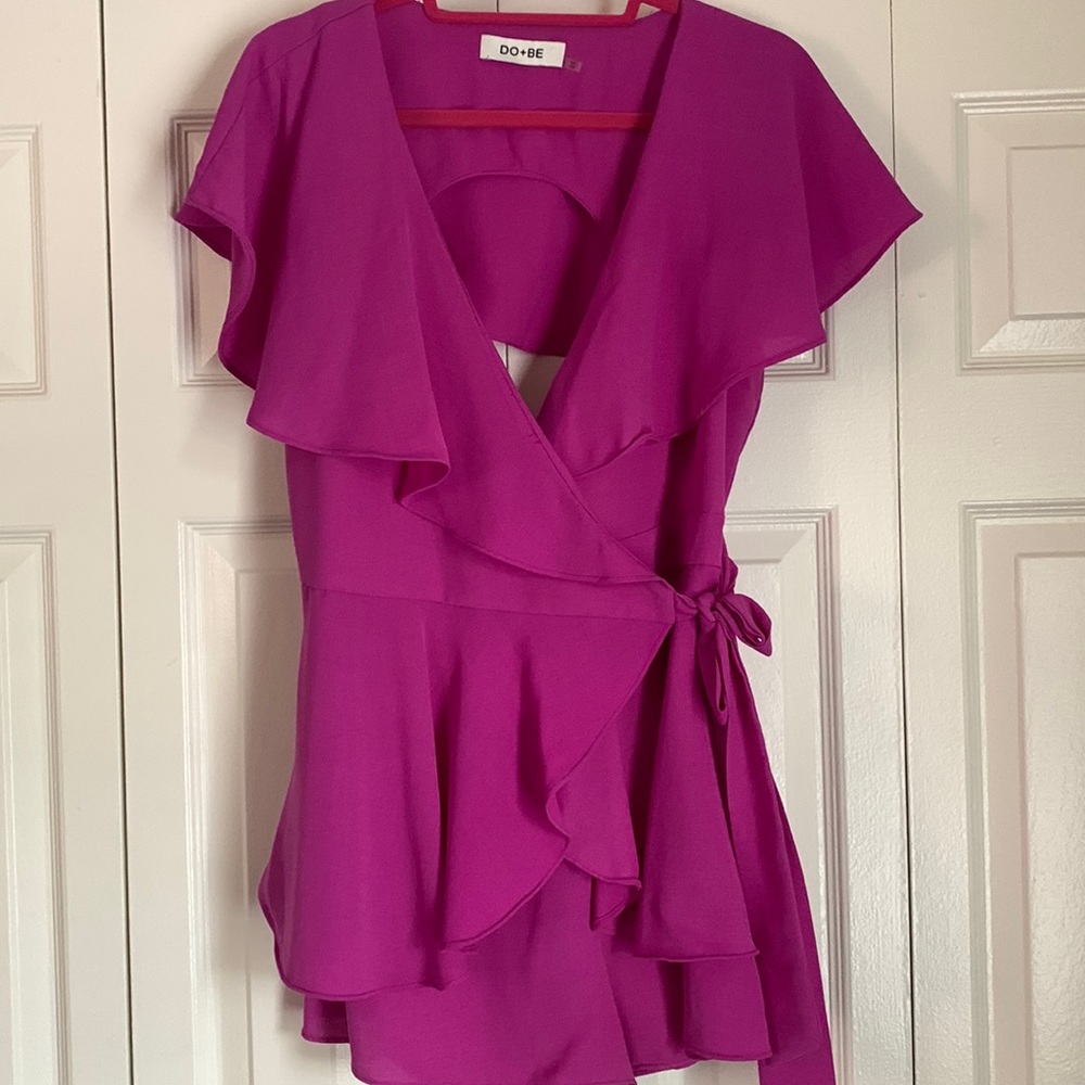 DO+BE magenta ruffle romper, size large.